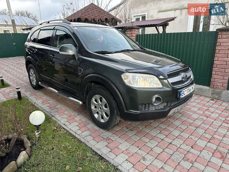 Chevrolet Captiva (2007)