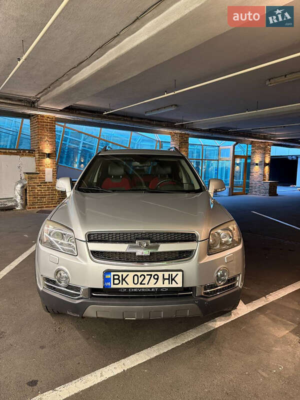 Chevrolet Captiva (2010)