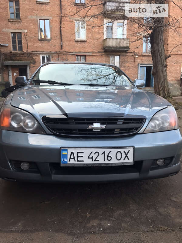 Chevrolet Evanda (2005)