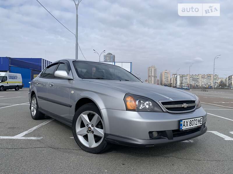 Chevrolet Evanda (2005)