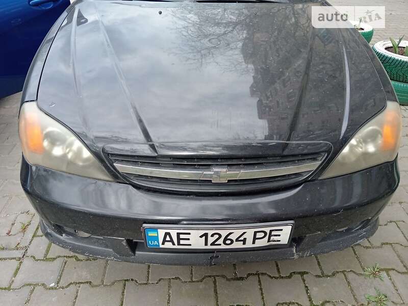 Chevrolet Evanda (2005)