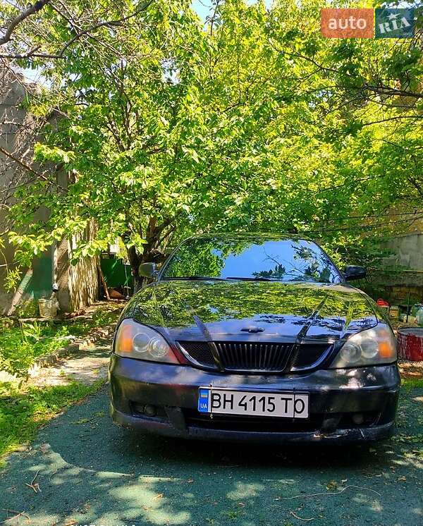Chevrolet Evanda (2005)