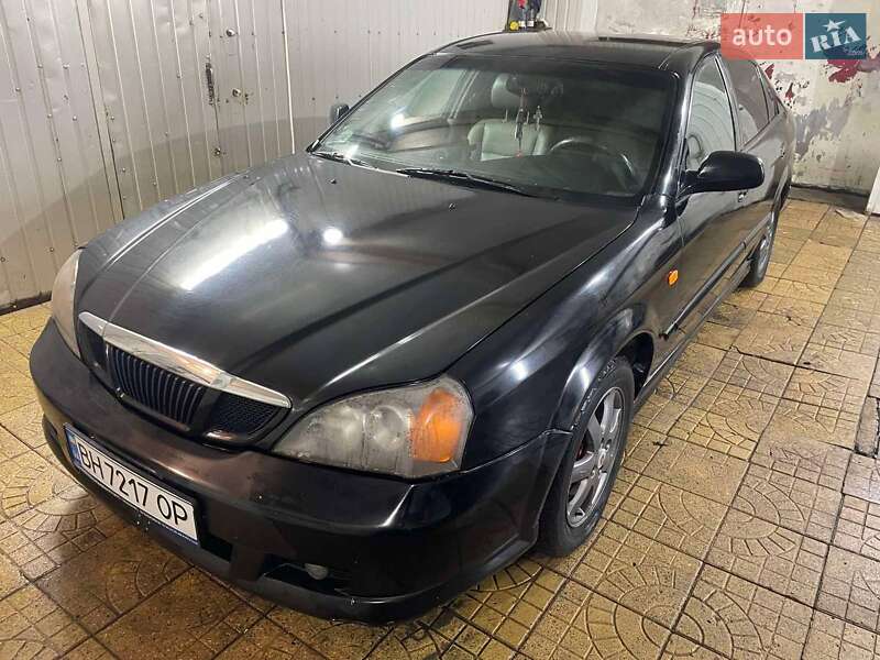 Chevrolet Evanda (2005)