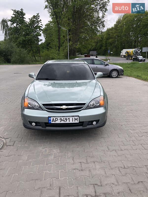 Chevrolet Evanda (2005)