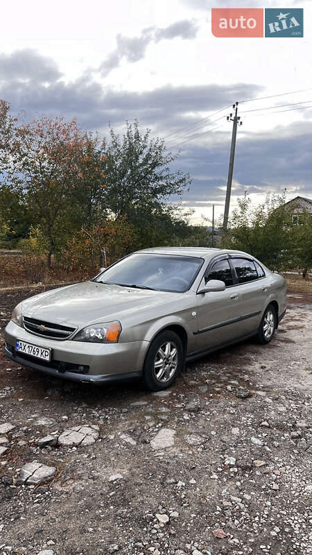 Chevrolet Evanda (2005)