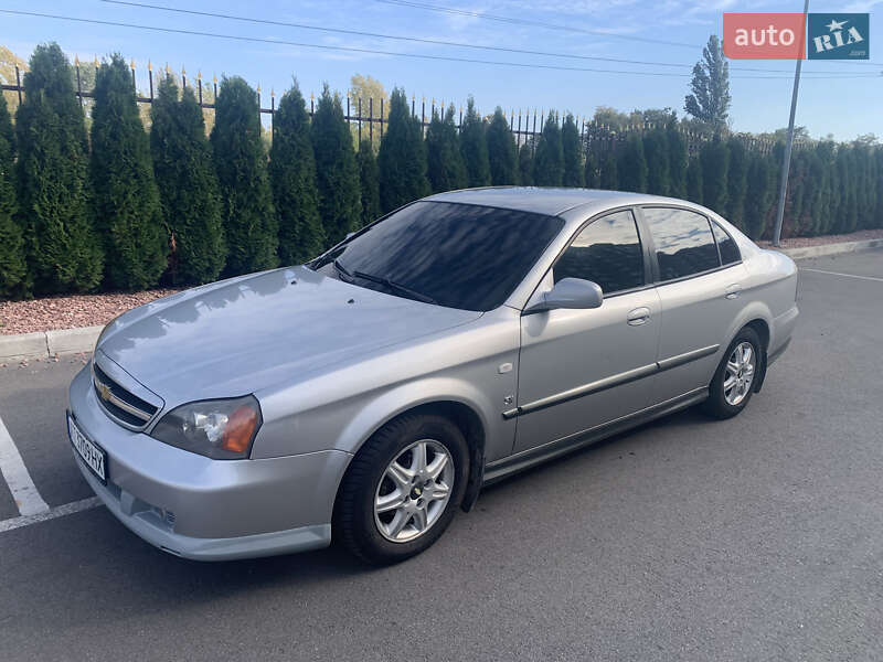 Chevrolet Evanda (2005)
