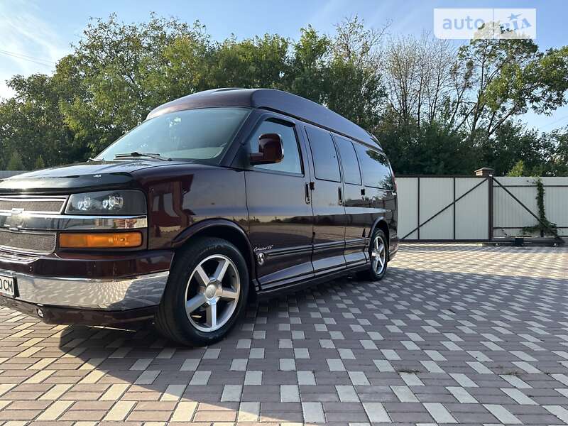 Chevrolet Express (2008)