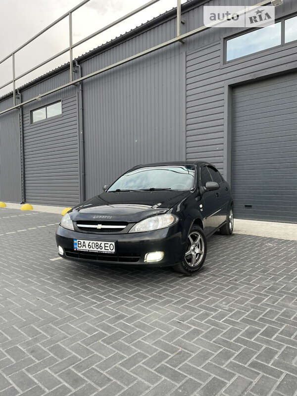 Chevrolet Lacetti (2006)