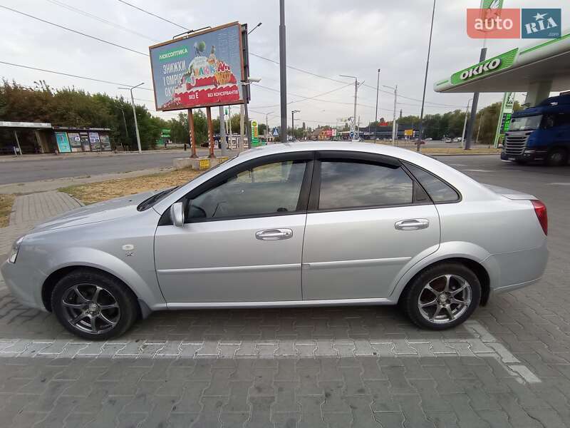 Chevrolet Lacetti (2010)