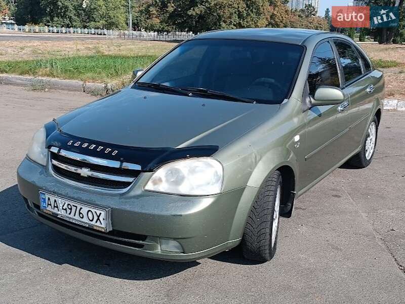 Chevrolet Lacetti (2006)