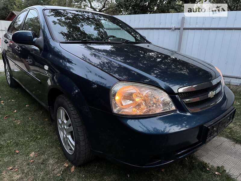 Chevrolet Lacetti (2008)