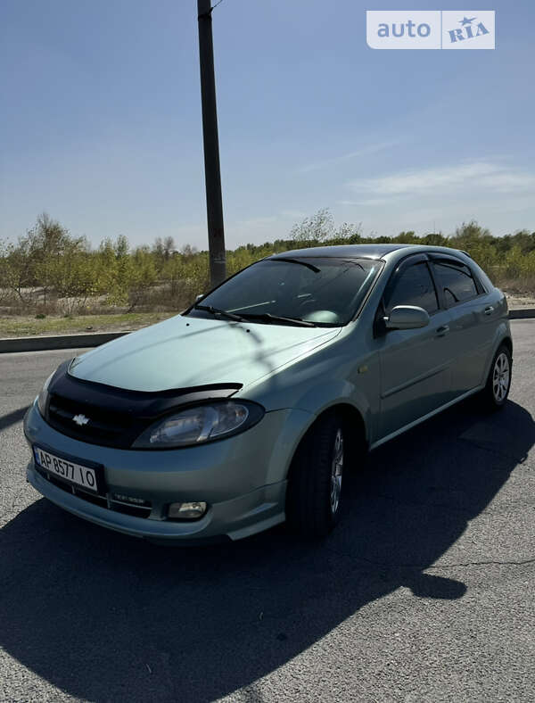 Chevrolet Lacetti (2005)