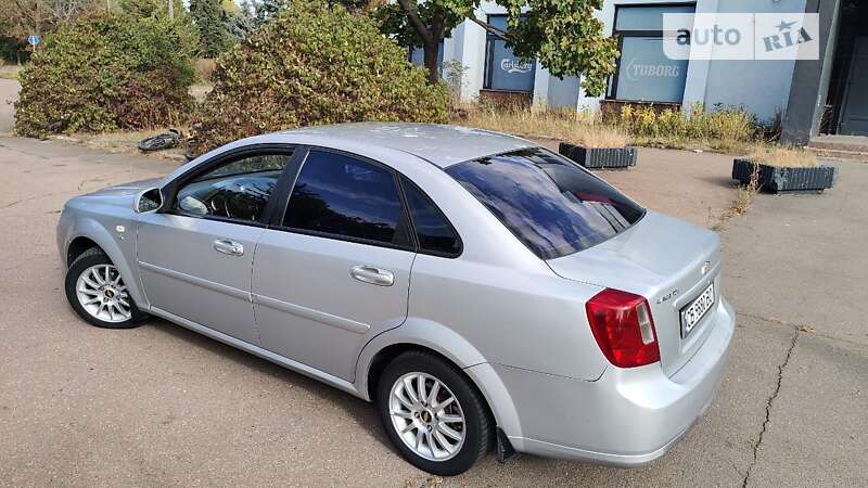 Chevrolet Lacetti (2009)