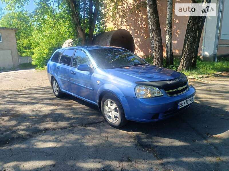 Chevrolet Lacetti (2008)
