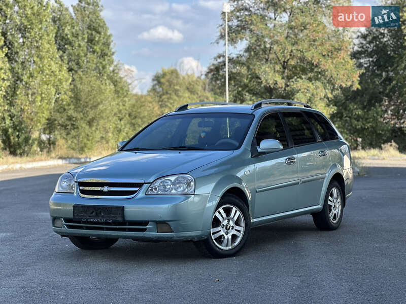 Chevrolet Lacetti (2005)