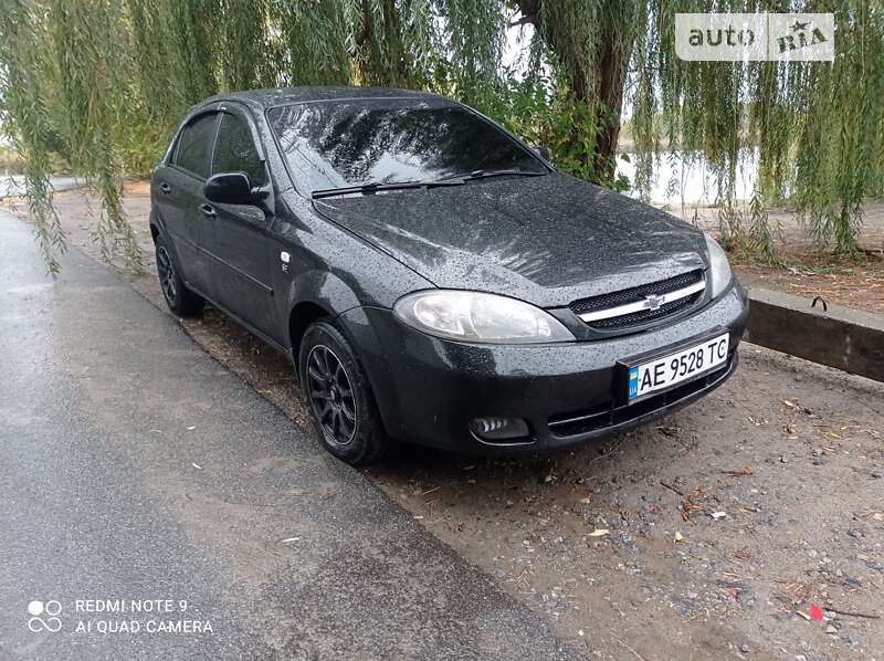 Chevrolet Lacetti (2005)