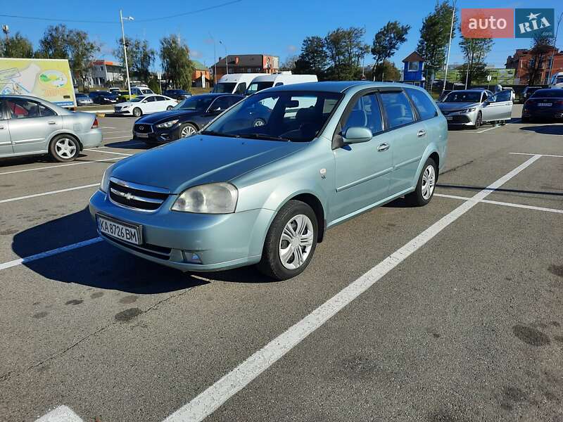 Chevrolet Lacetti (2008)