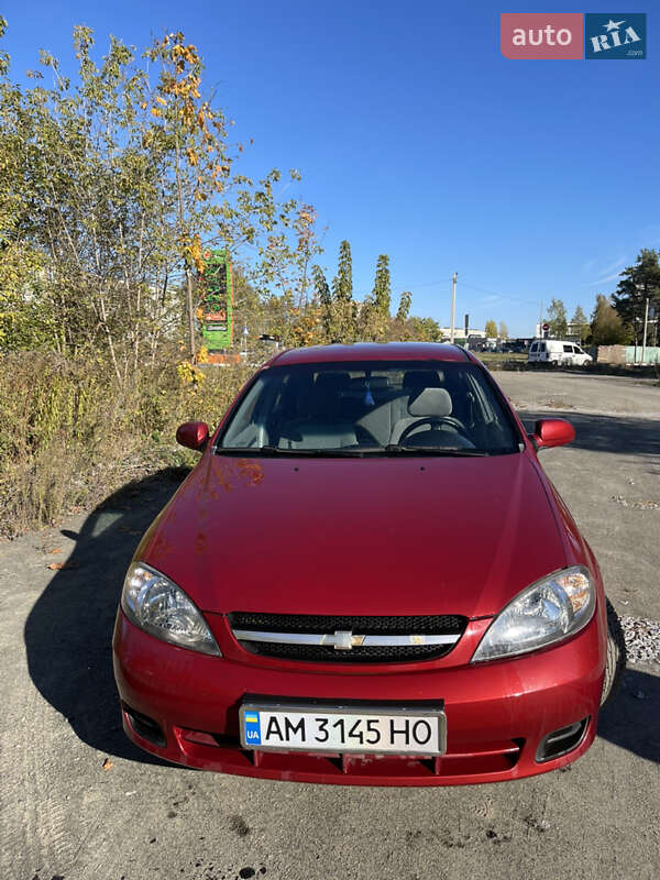 Chevrolet Lacetti (2005)