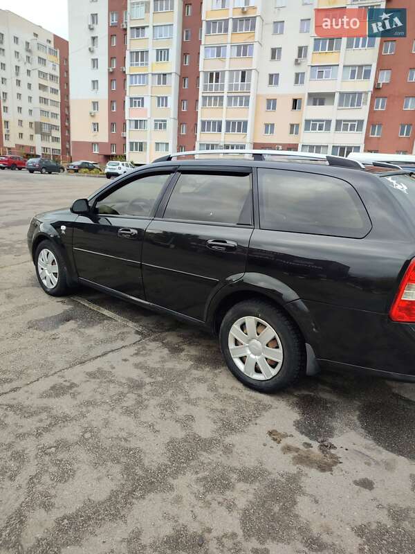 Chevrolet Lacetti (2012)