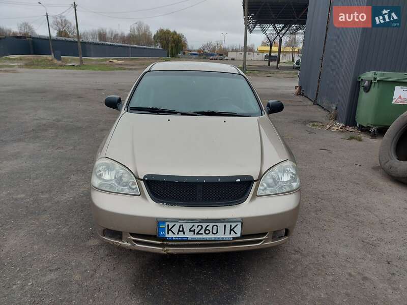 Chevrolet Lacetti (2008)