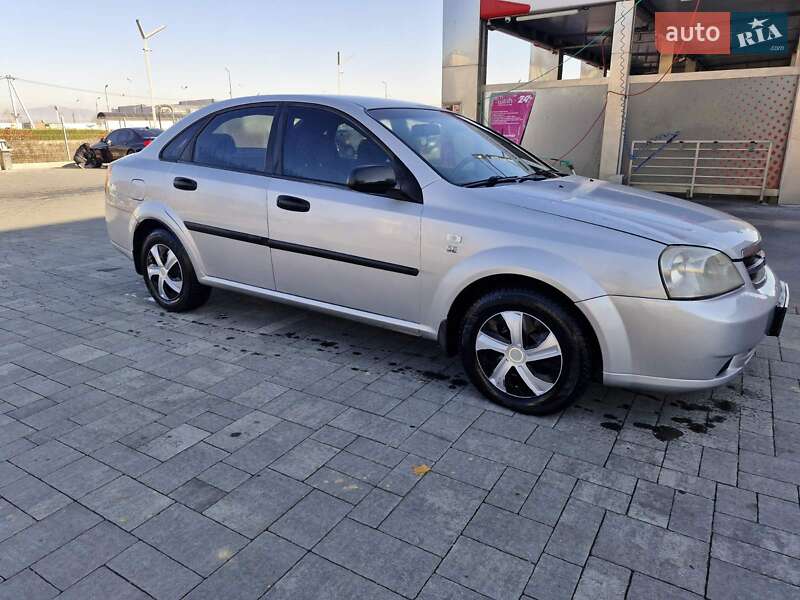 Chevrolet Lacetti (2007)