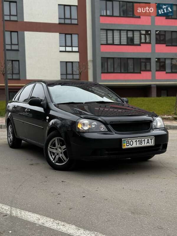 Chevrolet Lacetti (2008)