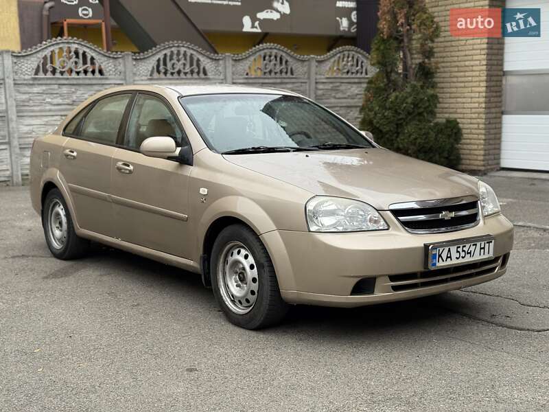 Chevrolet Lacetti (2006)