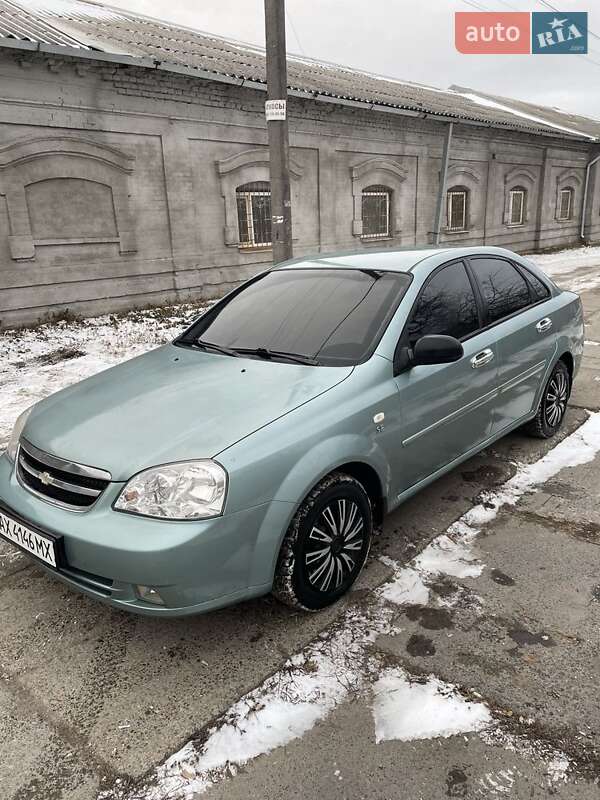 Chevrolet Lacetti (2005)