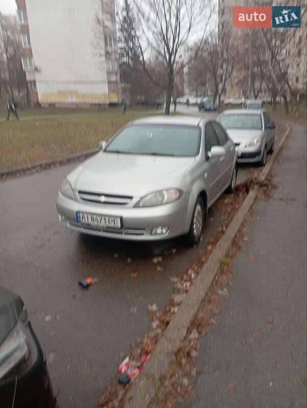 Chevrolet Lacetti (2008)