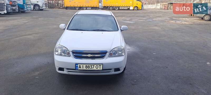 Chevrolet Lacetti (2012)