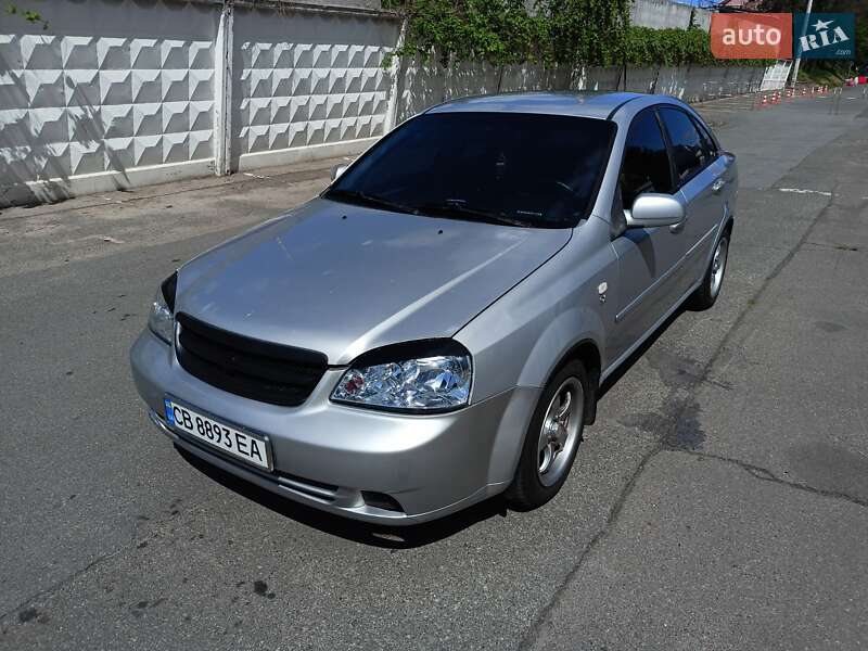 Chevrolet Lacetti (2006)