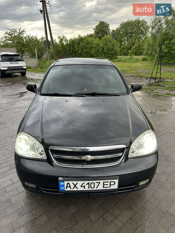Chevrolet Lacetti (2008)