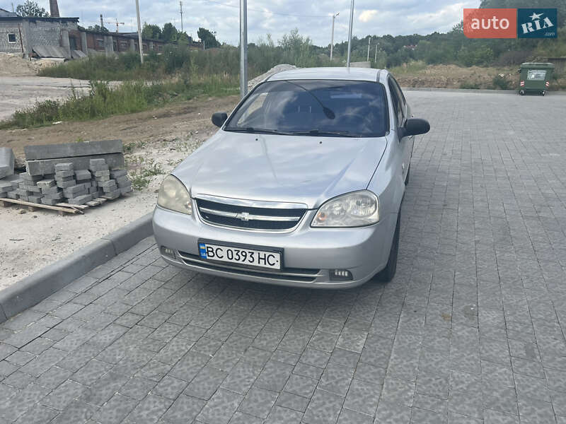 Chevrolet Lacetti (2006)