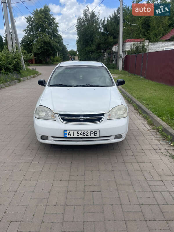 Chevrolet Lacetti (2012)
