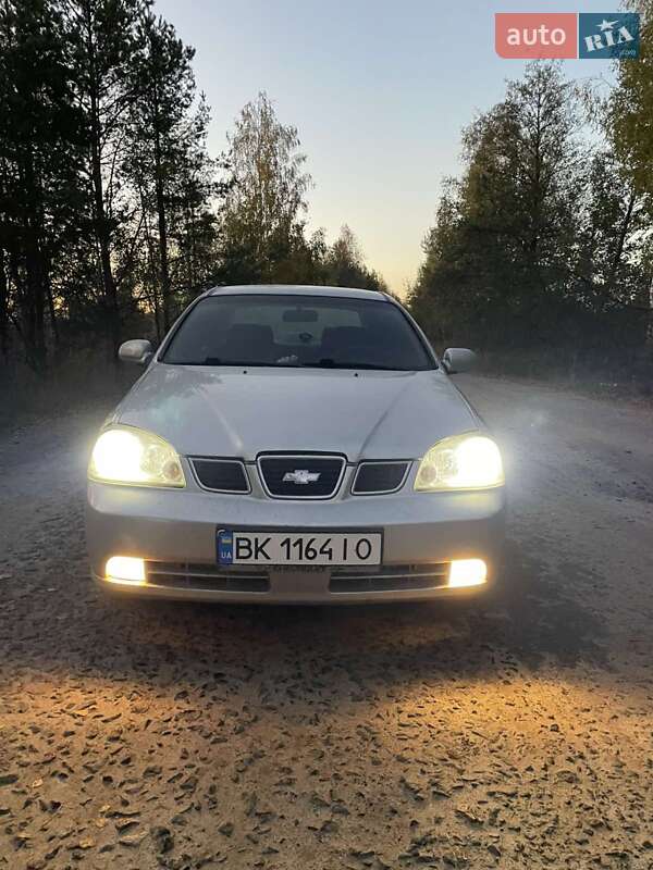 Chevrolet Nubira (2004)