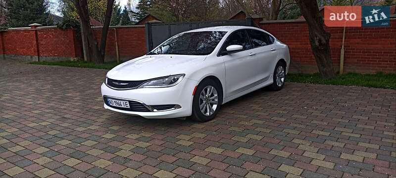 Chrysler 200 (2015)