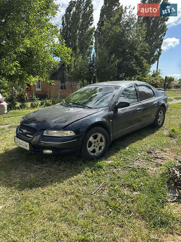Chrysler Cirrus (1995)