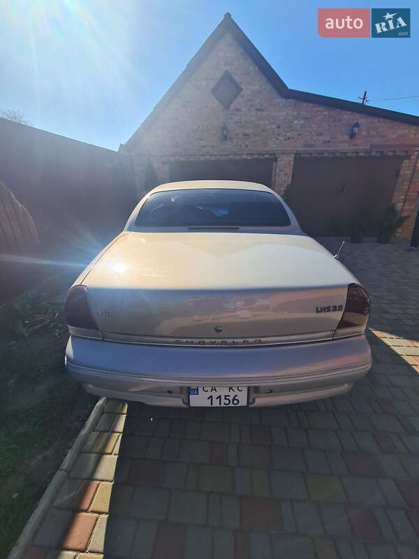 Chrysler Lhs (1994)
