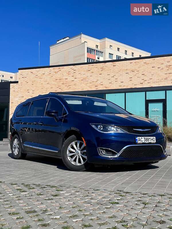 Chrysler Pacifica (2018)