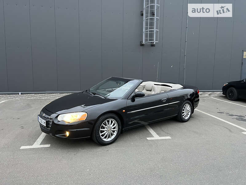 Chrysler Sebring (2005)
