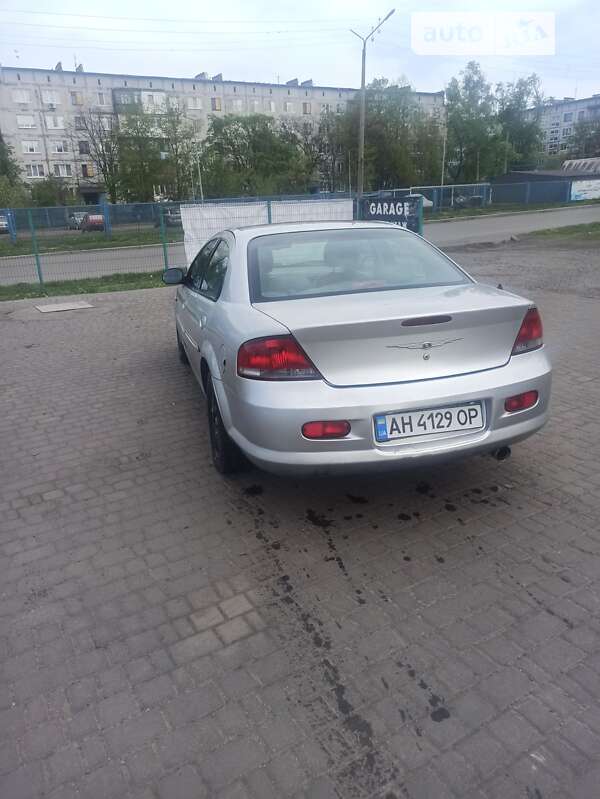 Chrysler Sebring (2004)