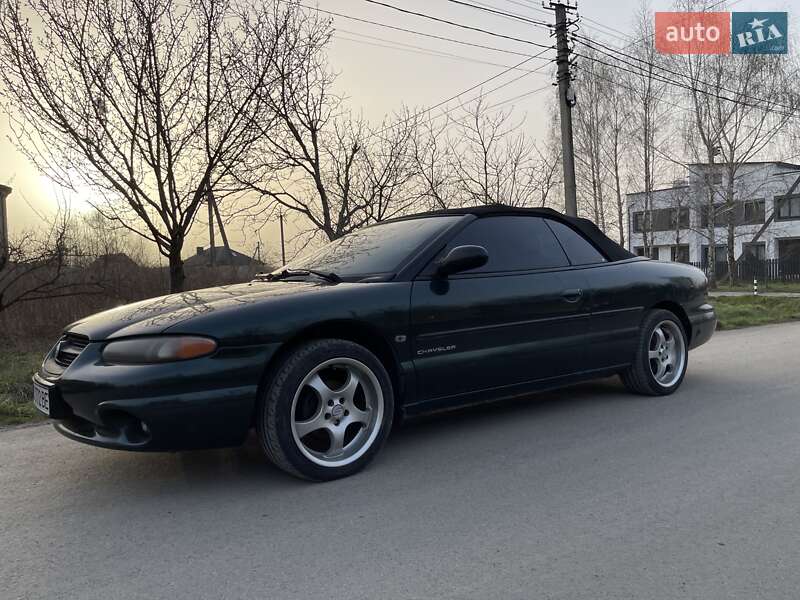 Chrysler Stratus (1997)