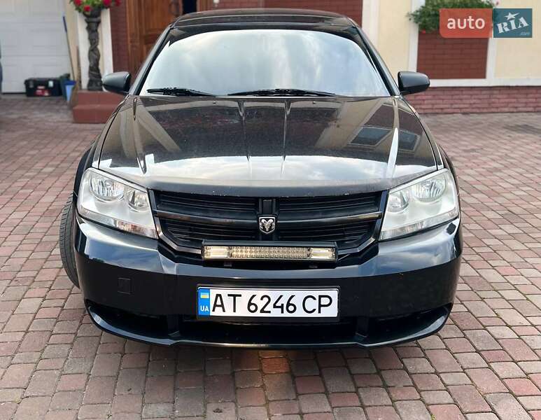Dodge Avenger (2008)