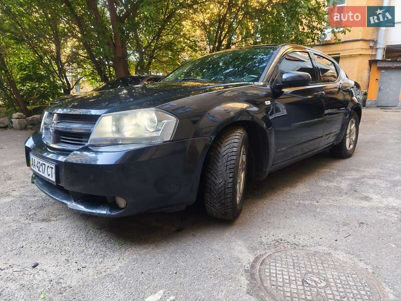 Dodge Avenger (2008)
