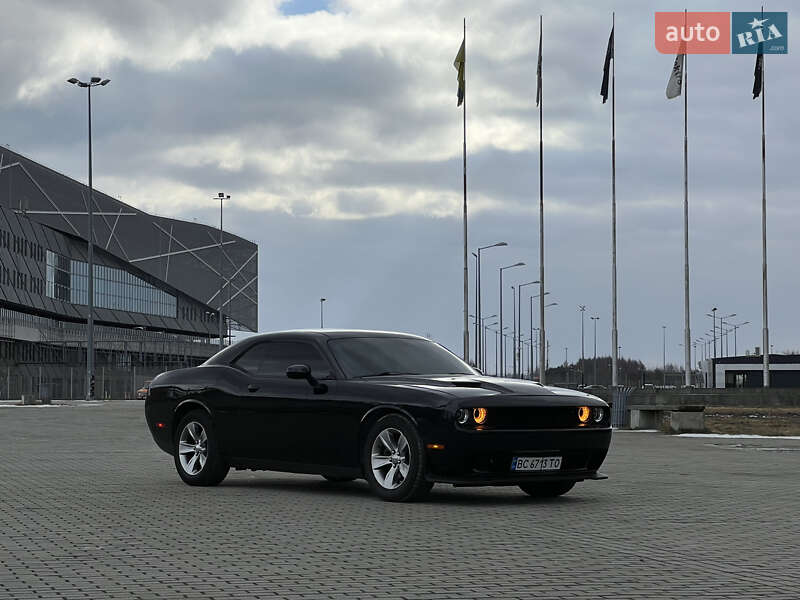 Dodge Challenger (2017)