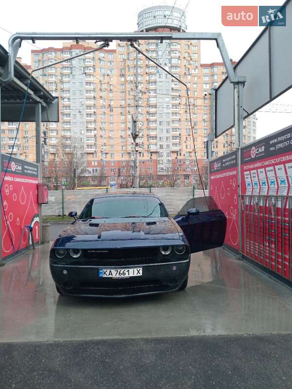 Dodge Challenger (2014)