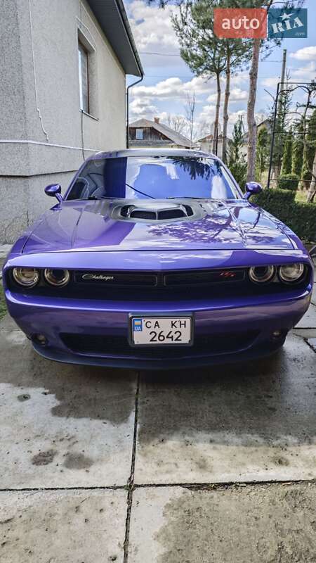 Dodge Challenger (2015)