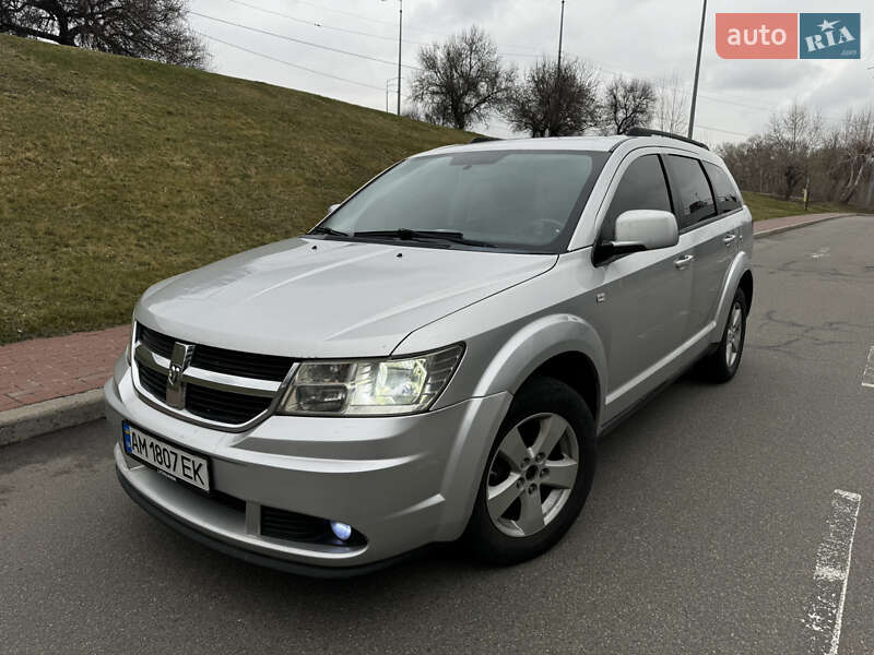 Dodge Journey (2008)