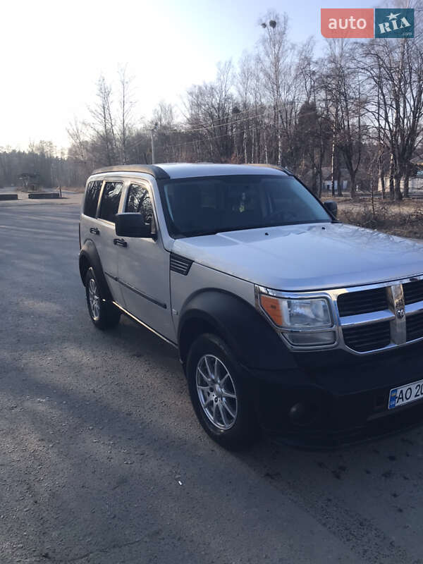 Dodge Nitro (2007)