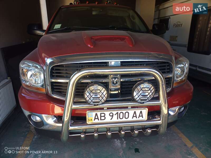Dodge Ram 2500 (2006)